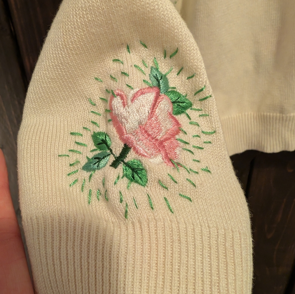 MOTH Anthropology Floral Embroidered Women's Sweater, L - Picture 5 of 9